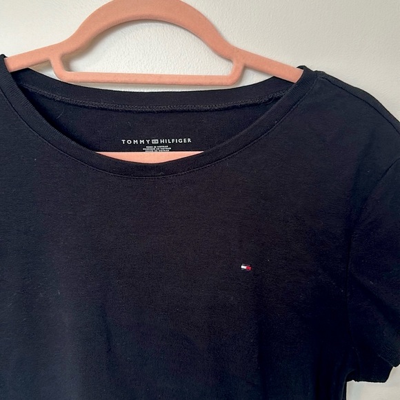 Tommy Hilfilger t-shirt - Picture 3 of 4
